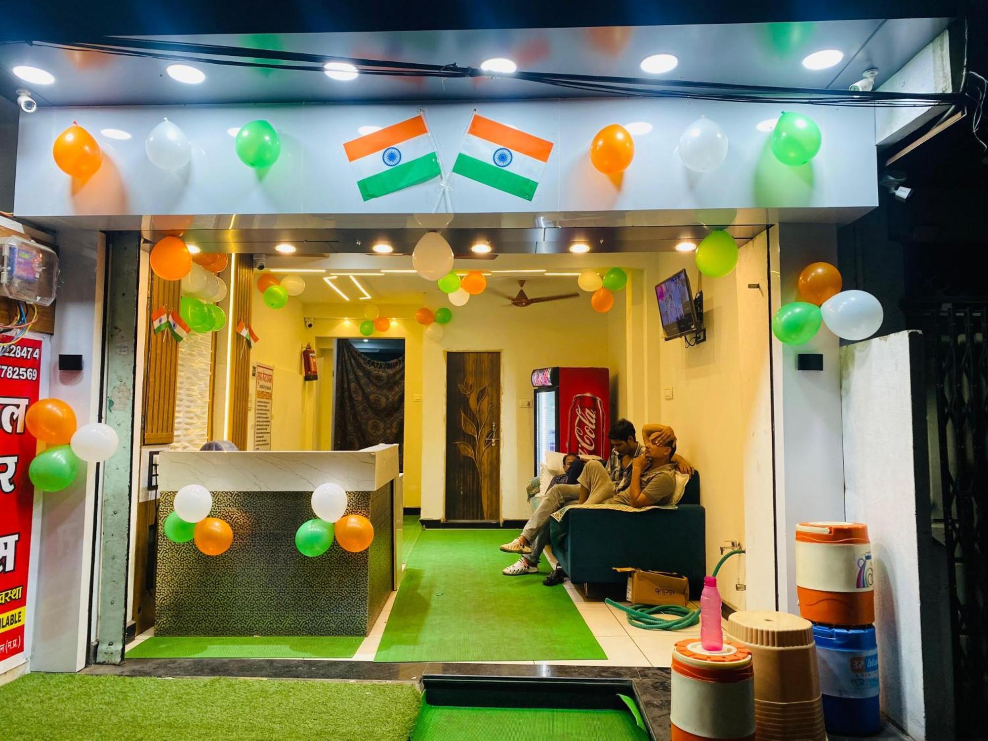 Hotel Super Palace Ujjain Luaran gambar